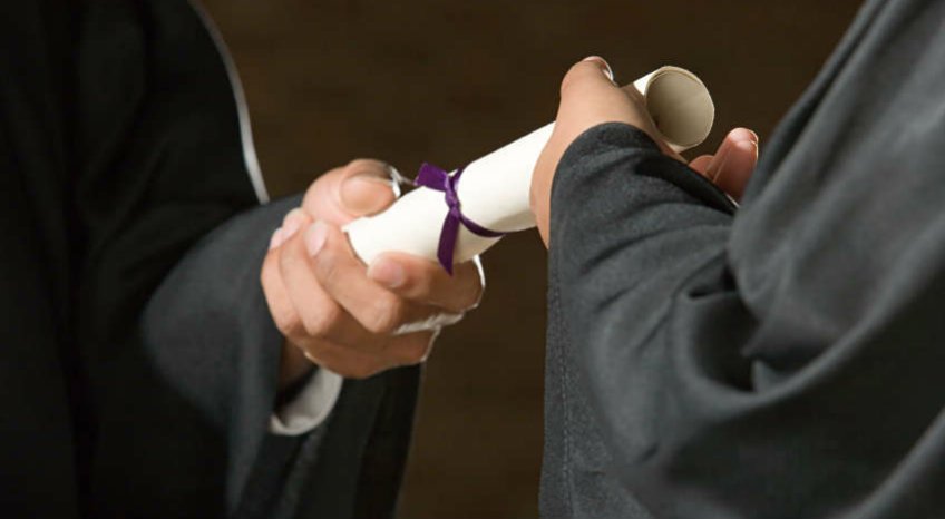 masters of education vs. master of arts in teaching