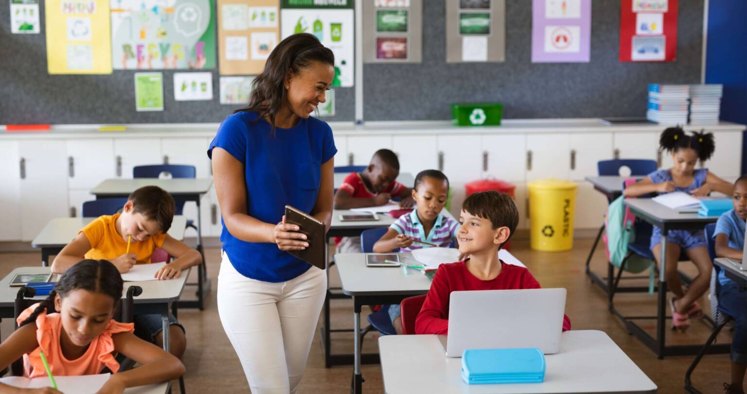 6 Grants for Teachers to Get a Master’s Degree