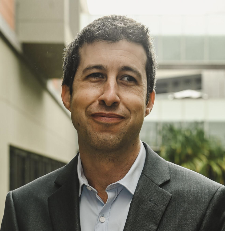 Headshot of Nikolas Behar